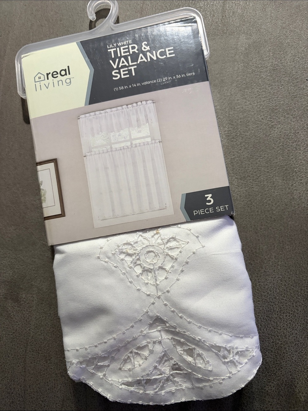 Lily White Sheer Tier and Valance Set - White